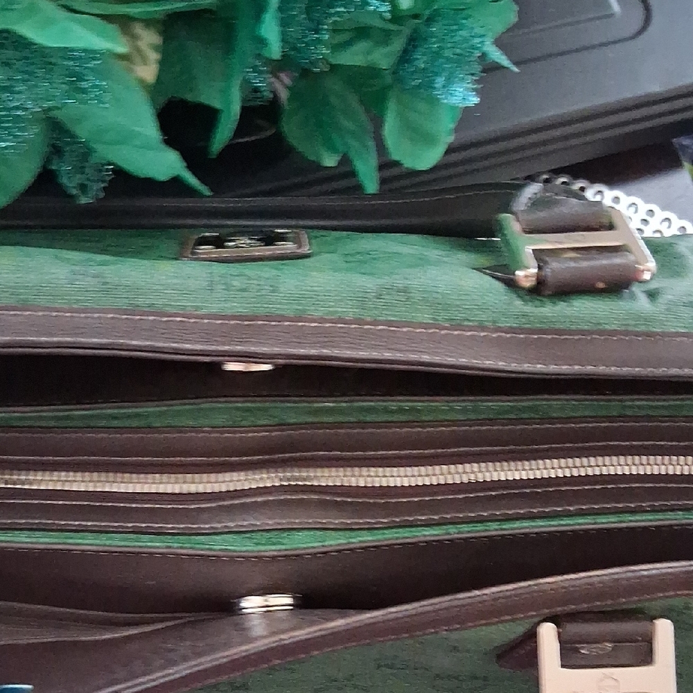 MCM Vintage Green and Brown Satchel - Picture 5 of 9